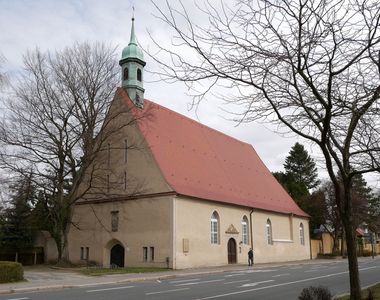 Westgiebel der Taucherkirche