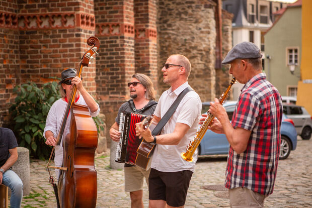 Straßenmusiker zur Fete de la musique