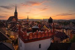 Aufstieg_Matthiasturm_in_romantischer_Abendstimmng