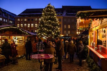 Wenzelsmarkt auf dem Hauptmarkt