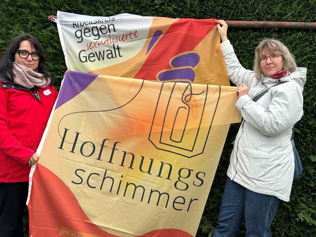 Madeleine Lenz, Gleichstellungsbeauftragte Landkreis Bautzen (links) und Korina Jenßen, Gleichstellungsbeauftragte Stadt Hoyerswerda (rechts)