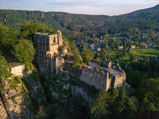 Burg und Kloster Oybin Burg und Kloster Oybin