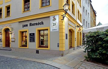 Restaurant „Zum Karasek“ Aussenansicht karasek-aussenansicht.jpg