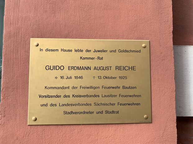 Gedenktafel für Guido Erdmann Auguste Reiche Gedenktafel für Guido Erdmann Auguste Reiche