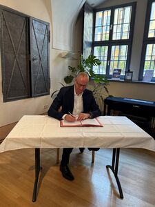 Unterzeichnung Mitgliedschaft Notfallverbund Oberlausitz © Stadtverwaltung Unterzeichnung Mitgliedschaft Notfallverbund Oberlausitz © Stadtverwaltung