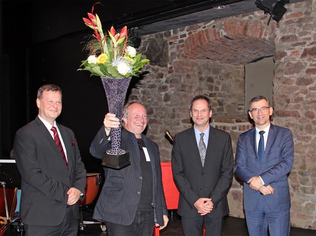 Michael Kurzwelly freut sich über die Auszeichnung.