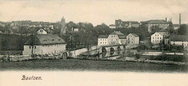 vergilbtes altes Foto der Heiligen-Geist-Brücke