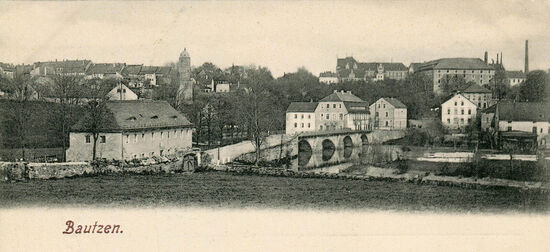 vergilbtes altes Foto der Heiligen-Geist-Brücke