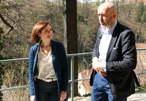 Simone Lange zu Gast in Bautzen Simone Lange, Oberbürgermeisterin in Flensburg, beim Stadtrundgang mit Oberbürgermeister Alexander Ahrens