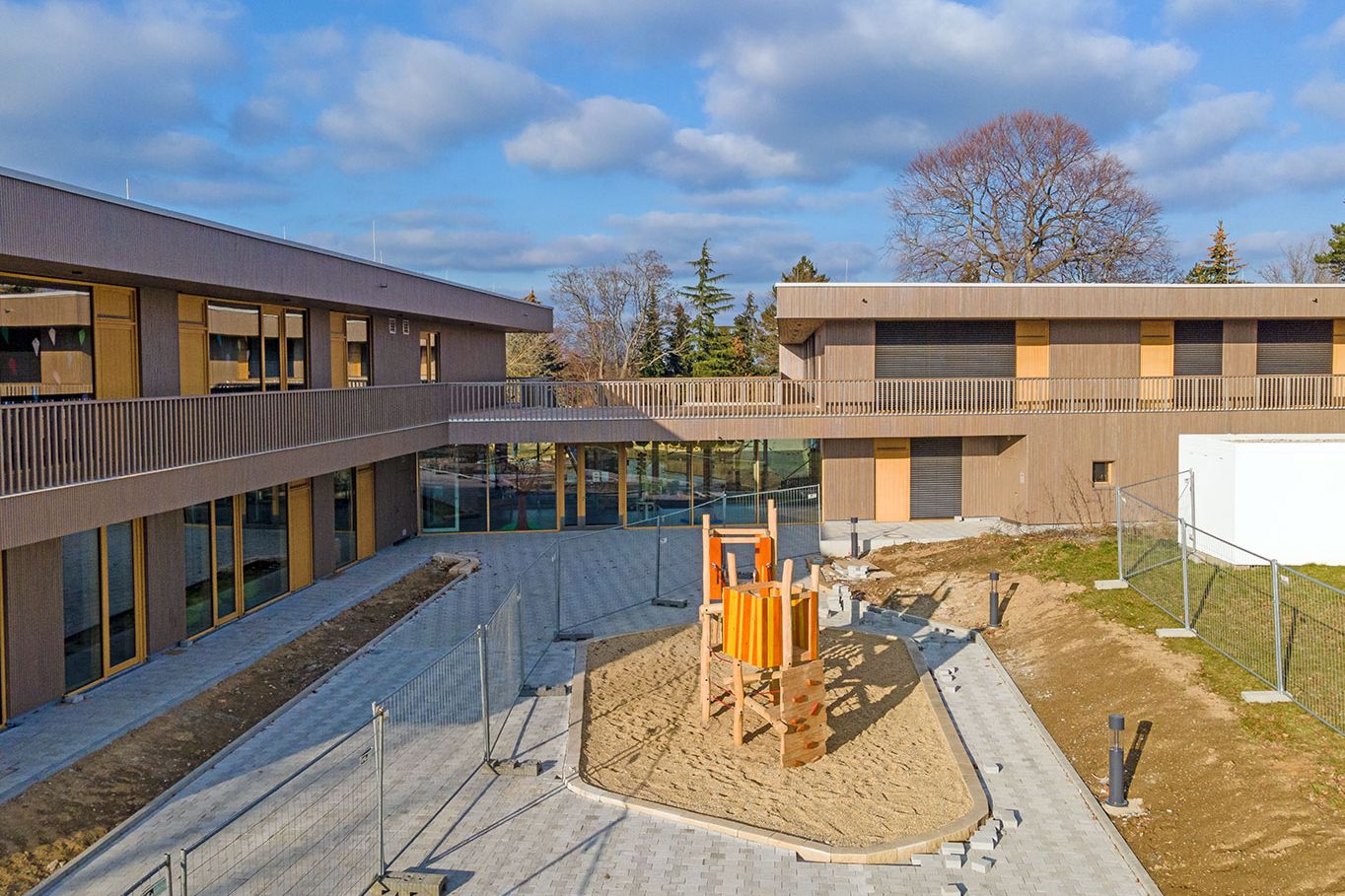 Außenansicht Kita Purzelbaum Außenansicht Kita Purzelbaum