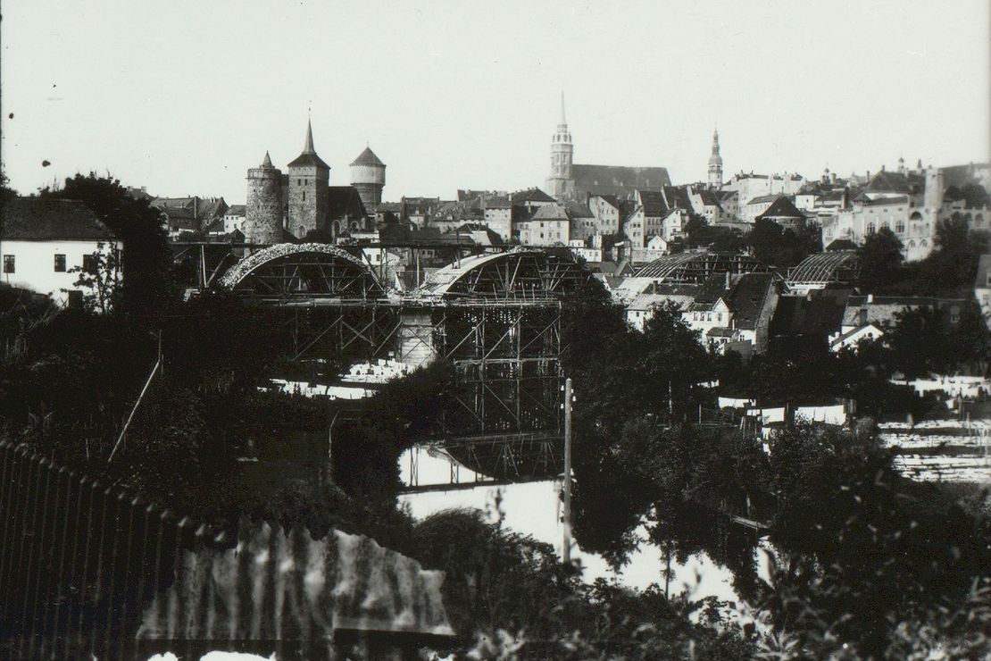 Bau-Kronprinzenbruecke-69100-J_04-63